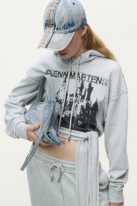 Tie-detail printed hoodie