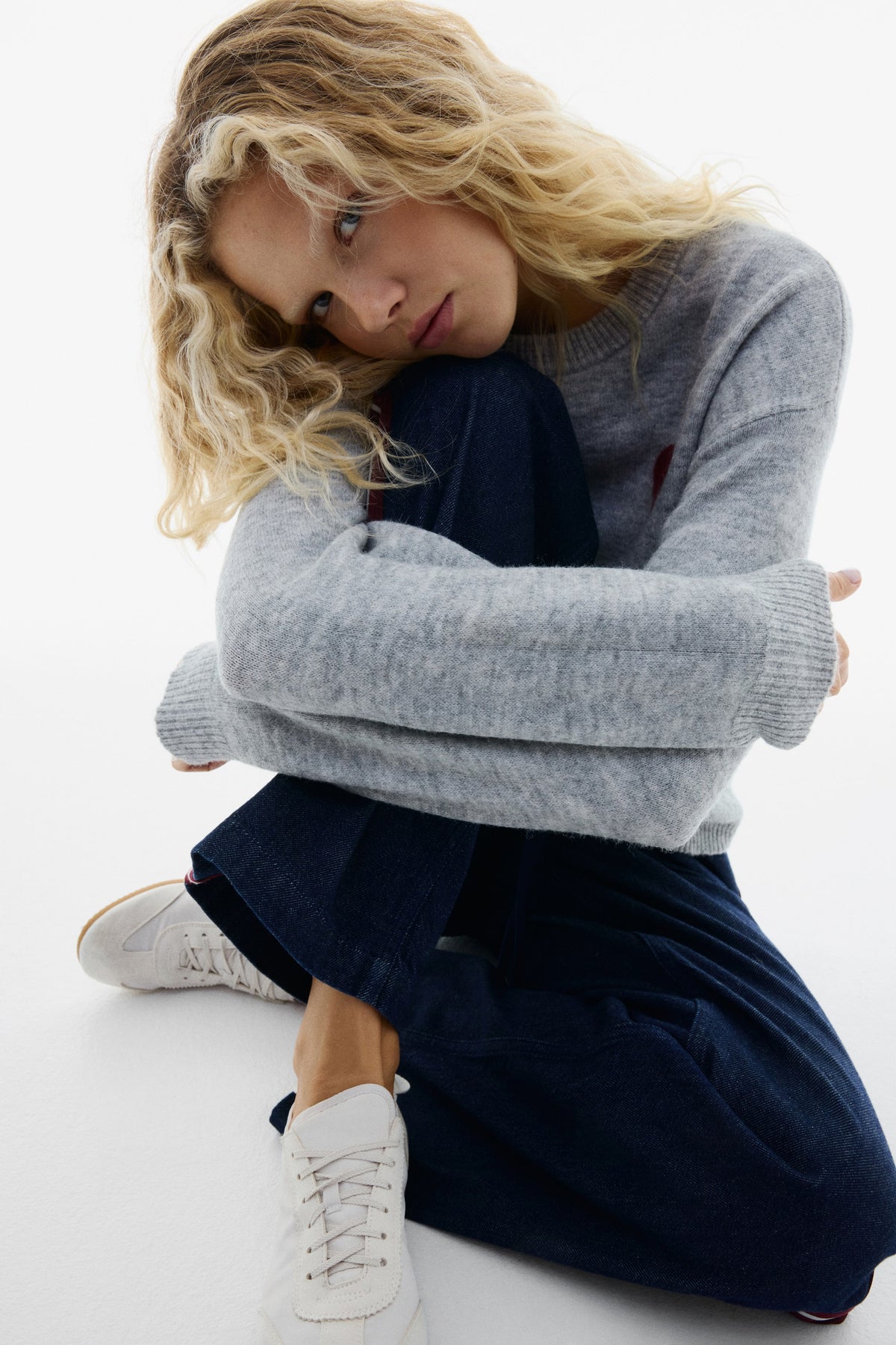 Motif-detail jumper